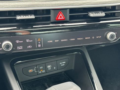 Used 2025 Kia K5 EX image 22