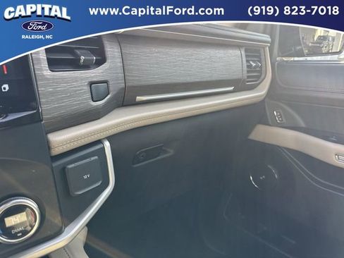 Certified 2024 Ford Expedition Max Limited image 27