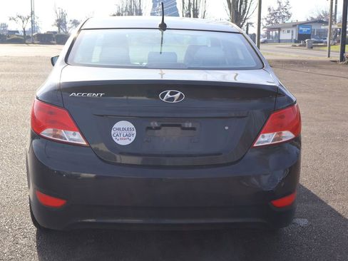 Used 2017 Hyundai Accent SE image 6