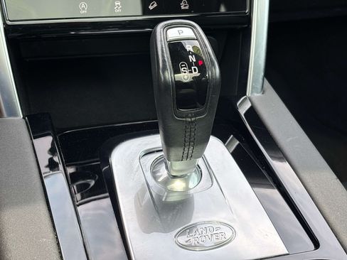 Used 2020 Land Rover Discovery Sport S AWD/4WD image 21