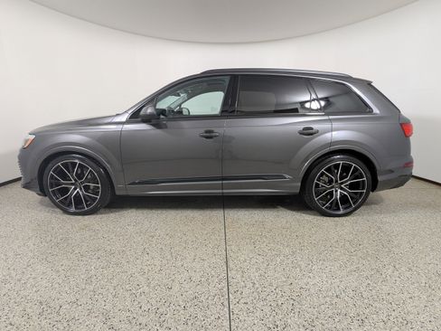 Certified 2025 Audi Q7 3.0T Premium Plus w/ Premium Plus Package image 4