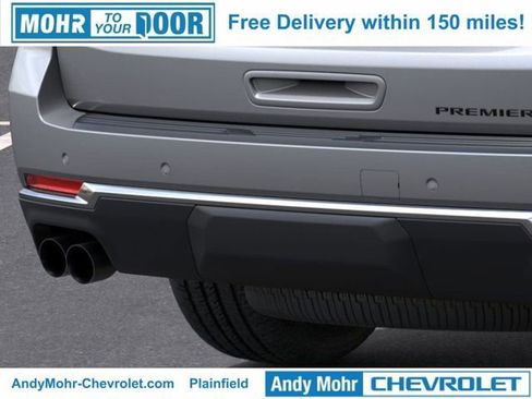 New 2026 Chevrolet Suburban Premier image 14