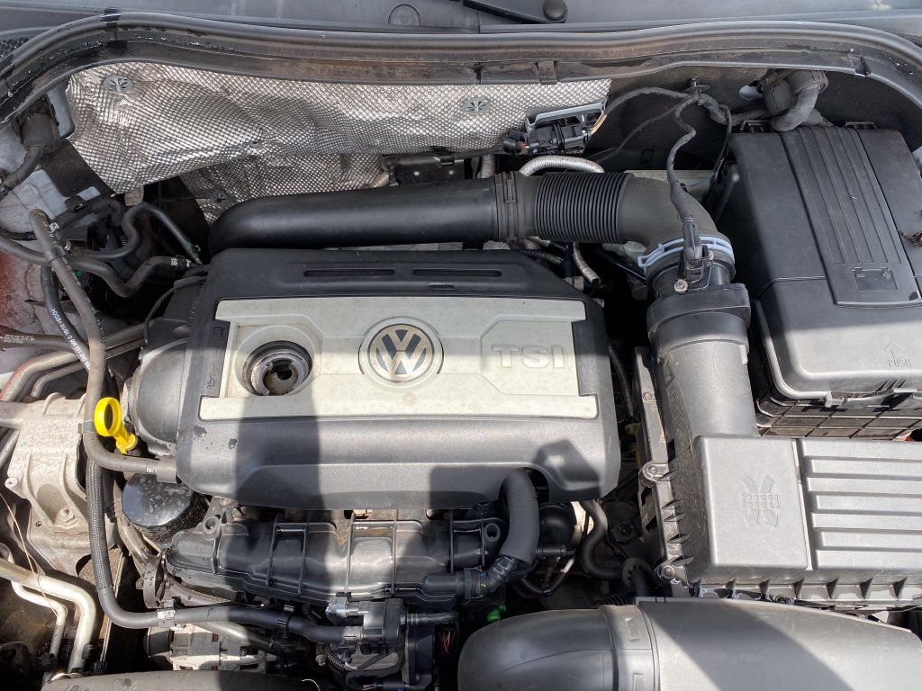 Used 2017 Volkswagen Tiguan Wolfsburg Edition FWD image 10