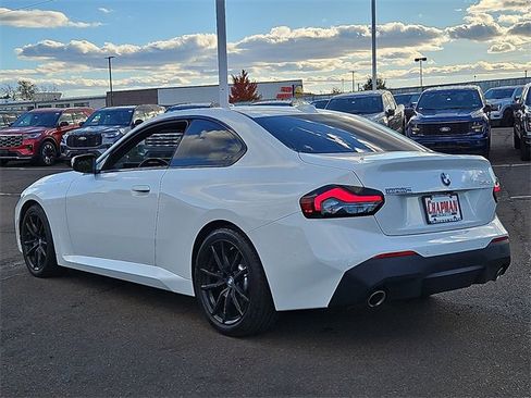 Used 2024 BMW 230i Coupe w/ Convenience Package image 4