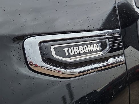 New 2026 GMC Sierra 1500 SLE w/ Preferred Package image 10