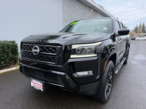 Certified 2023 Nissan Frontier SV w/ Midnight Edition Package image 2