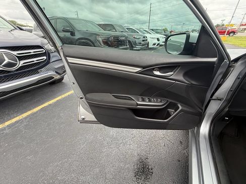 Used 2019 Honda Civic LX image 11