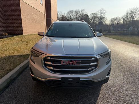 Used 2018 GMC Terrain SLT w/ Preferred Package image 19