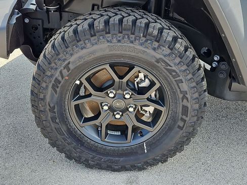 New 2026 Jeep Wrangler Unlimited Sport AWD/4WD image 13
