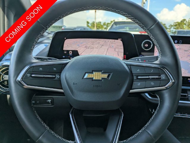 Used 2026 Chevrolet Equinox EV LT FWD image 22