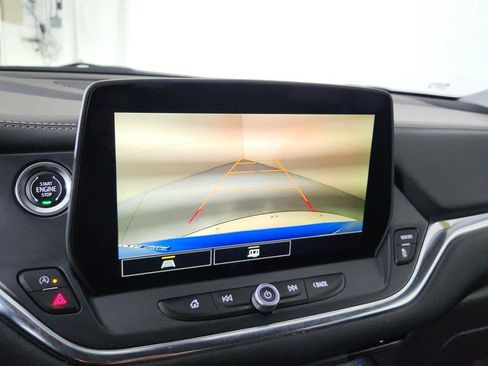 Used 2025 Chevrolet Blazer LT AWD/4WD image 35