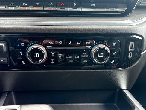 Certified 2024 Chevrolet Silverado 1500 High Country w/ Technology Package AWD/4WD image 31