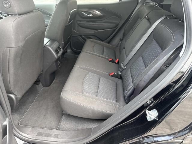 Used 2023 GMC Terrain SLE w/ Driver Convenience Package FWD image 16