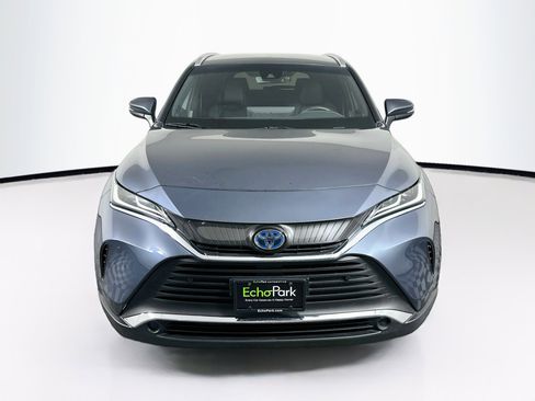 Used 2021 Toyota Venza XLE w/ Softex Package AWD/4WD image 2