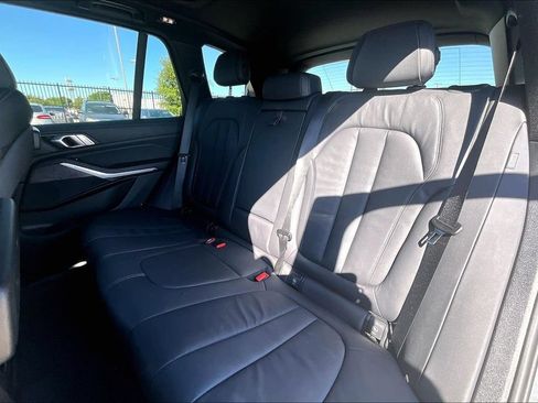 Used 2020 BMW X5 xDrive40i w/ Premium Package AWD/4WD image 31