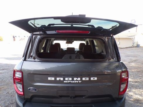 Used 2022 Ford Bronco Sport Outer Banks image 8