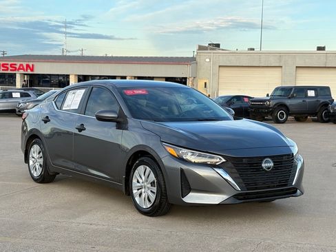 Certified 2024 Nissan Sentra S image 3