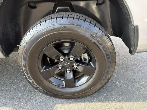 Used 2024 RAM 1500 Tradesman w/ Popular Equipment Group image 19