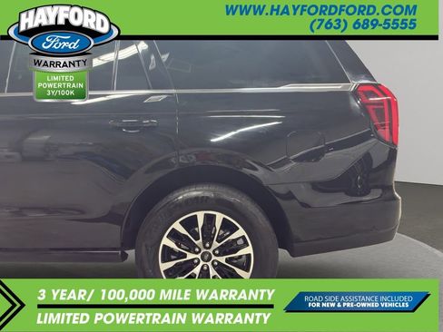 Used 2025 Ford Expedition Platinum image 28