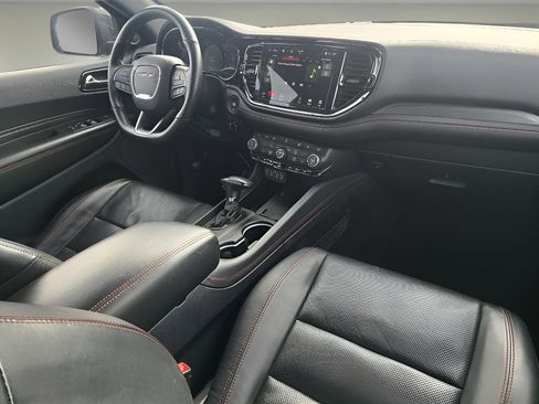Used 2025 Dodge Durango GT image 28