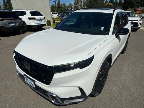 Used 2024 Honda CR-V Sport Touring image 9