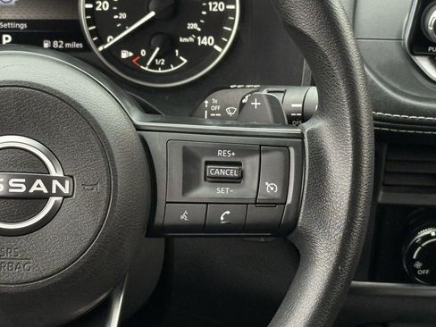Used 2023 Nissan Rogue S image 14