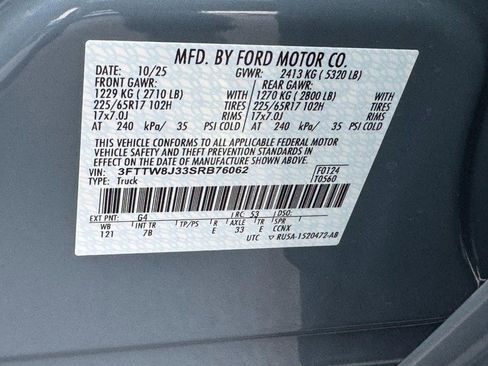 New 2025 Ford Maverick XLT w/ Equipment Group 301A image 17