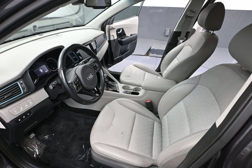 Used 2019 Kia Niro EX FWD image 17