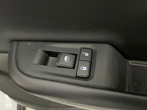 Used 2024 Jeep Grand Cherokee L Laredo image 22