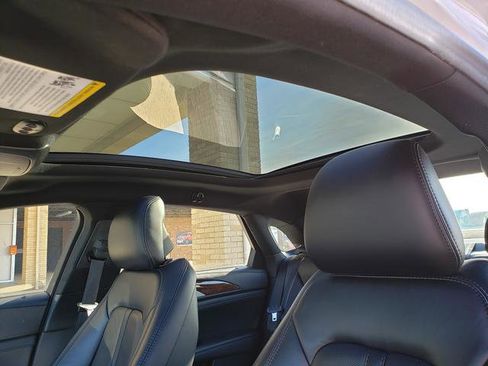 Used 2019 Lincoln MKZ Reserve w/ Luxury Package image 12