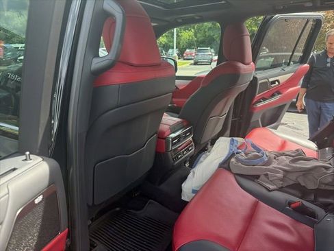 Used 2024 Lexus LX 600 F Sport AWD/4WD image 10