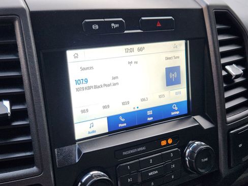 Used 2022 Ford F250 XL w/ Power Equipment Group image 19