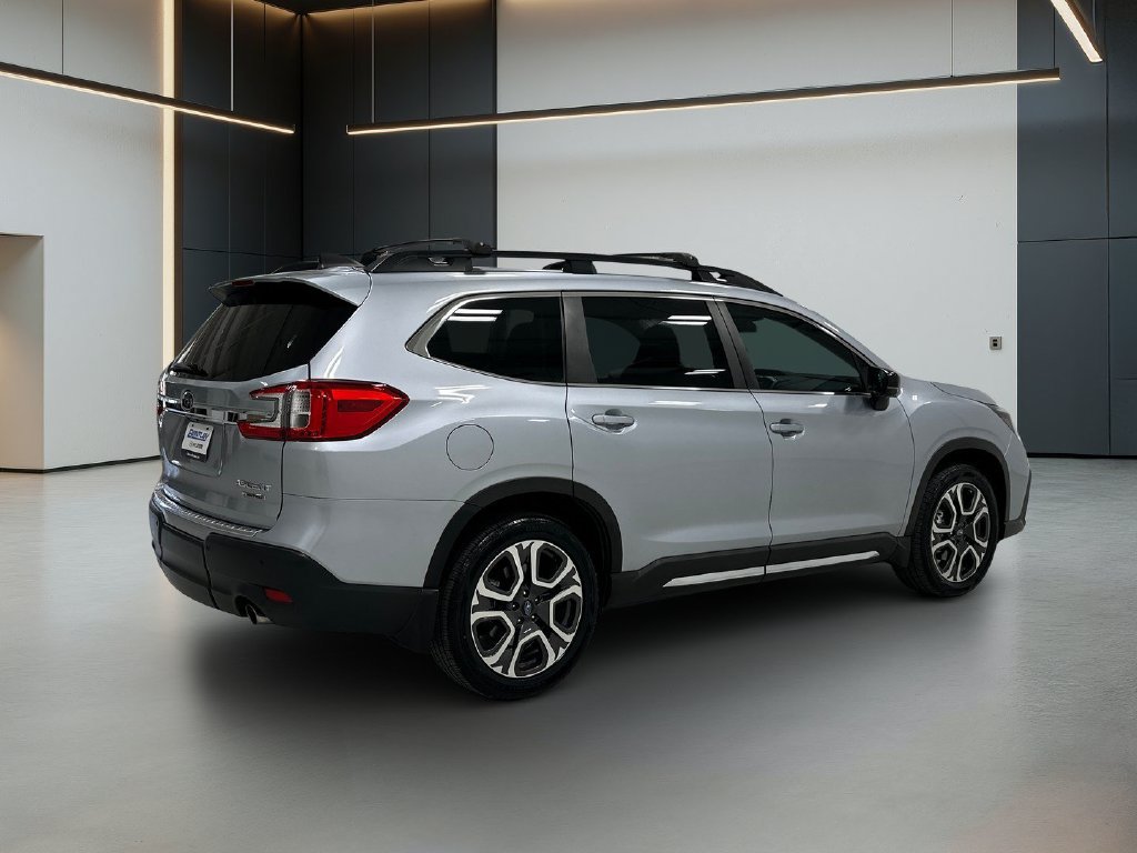 Used 2024 Subaru Ascent Limited w/ Popular Package #2 AWD/4WD image 6