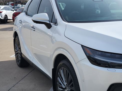 Used 2023 Lexus RX 350 FWD w/ Accessory Package image 8