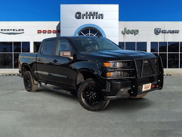 Used 2020 Chevrolet Silverado 1500 Custom Trail Boss w/ Custom Convenience Package AWD/4WD image 1