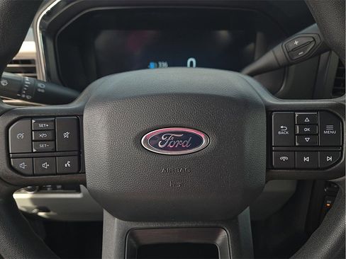 Used 2024 Ford F250 XLT w/ XLT Premium Package image 19