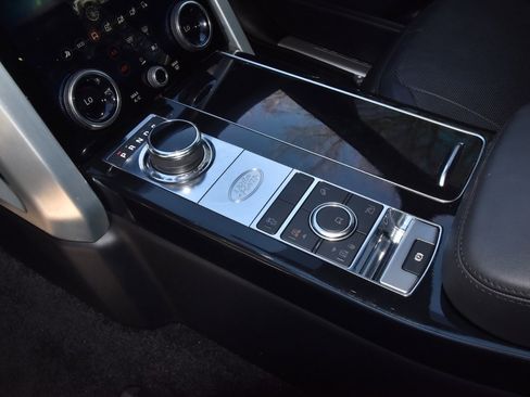 Used 2019 Land Rover Range Rover Supercharged image 30