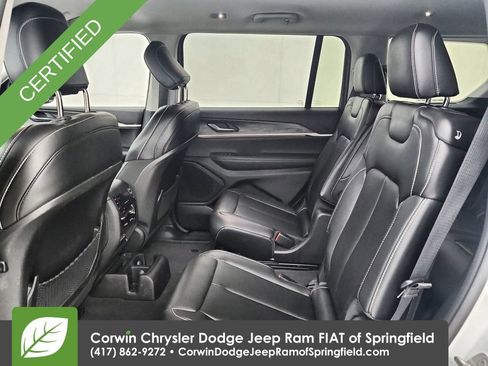 Used 2023 Jeep Grand Cherokee L Limited w/ Trailer Tow Group (B) AWD/4WD image 31