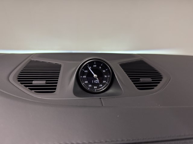 Certified 2026 Porsche Cayenne S AWD/4WD image 22