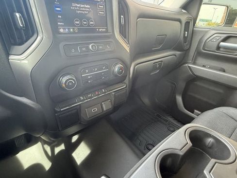 Used 2020 Chevrolet Silverado 1500 Custom Trail Boss w/ Custom Convenience Package image 25