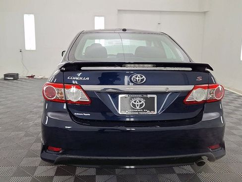 Used 2011 Toyota Corolla S image 3