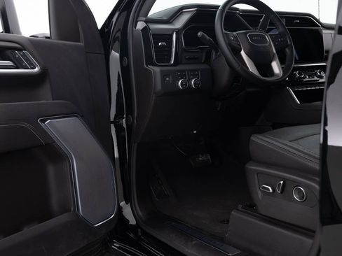 Used 2025 GMC Sierra 2500 Denali w/ Denali Reserve Package image 26