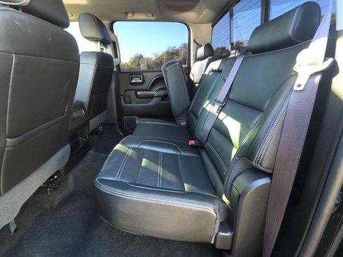 Used 2017 GMC Sierra 2500 Denali w/ Duramax Plus Package image 10