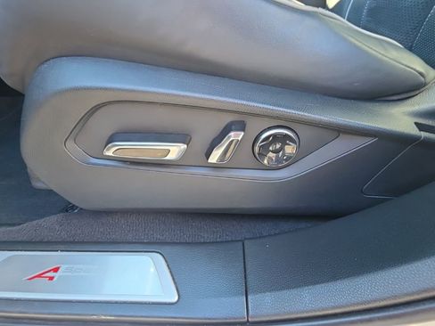 Used 2020 Acura RDX A-Spec image 17