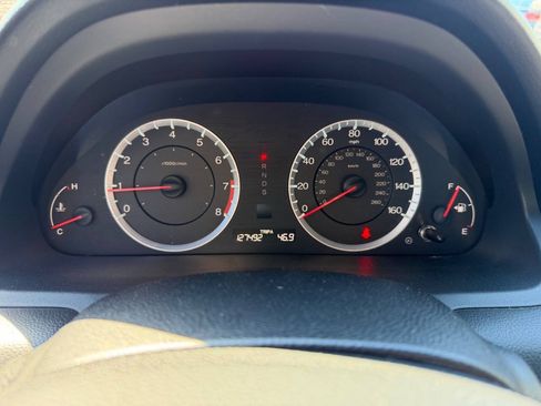 Used 2011 Honda Accord EX-L image 14