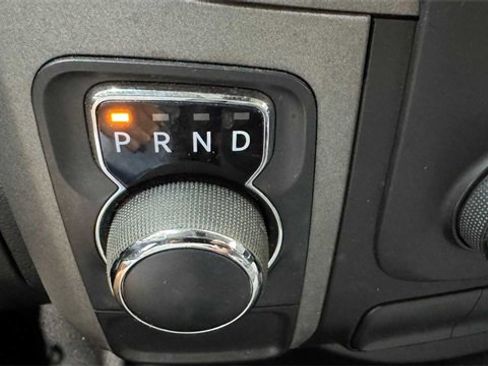 Used 2018 RAM 1500 Express image 26