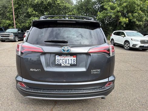 Used 2018 Toyota RAV4 Limited w/ Advanced Technology Package AWD/4WD image 6