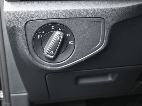 Used 2019 Volkswagen Atlas SE w/ Panoramic Sunroof Package image 21