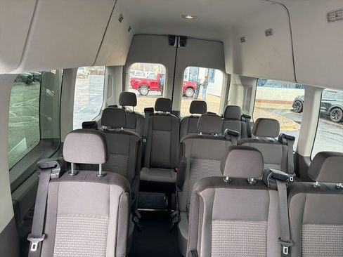 Used 2024 Ford Transit 350 XLT image 21