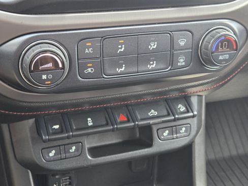 Used 2020 GMC Canyon All Terrain w/ All Terrain X Package AWD/4WD image 18